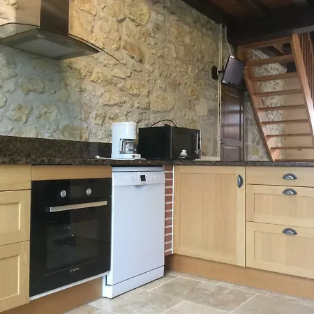 Porte De La Bastide 公寓 *